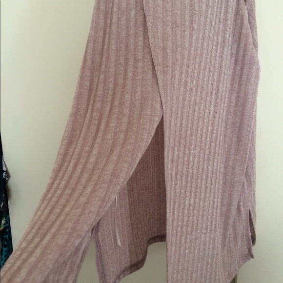 Tank - Picture 2 of 2